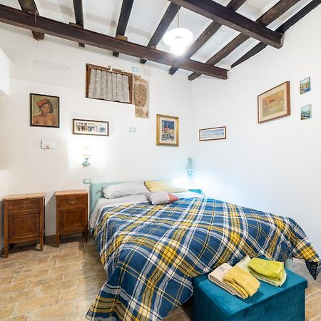 Radici Etrusche Sutri Hotel Luaran gambar
