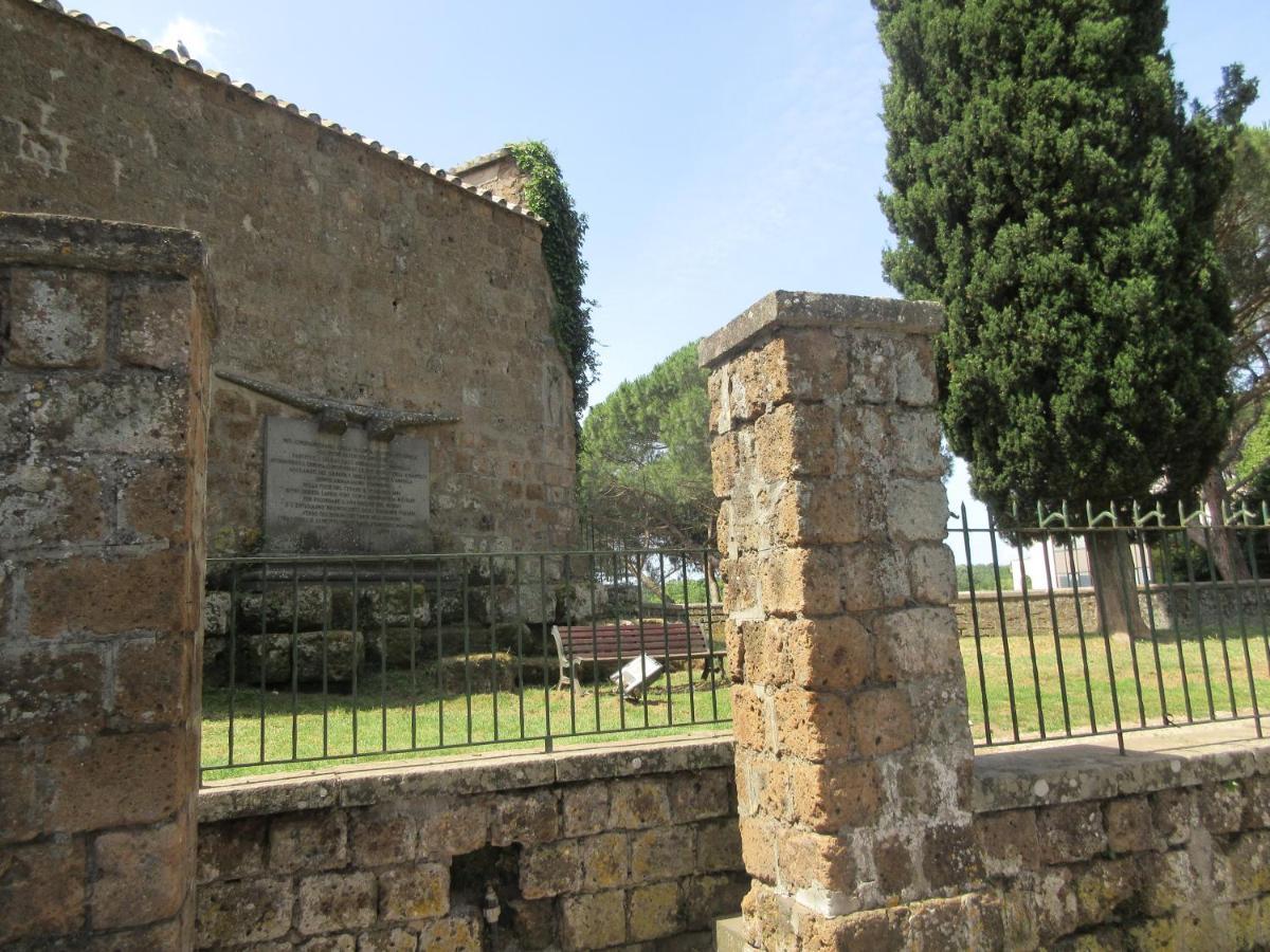 Radici Etrusche Sutri Hotel Luaran gambar