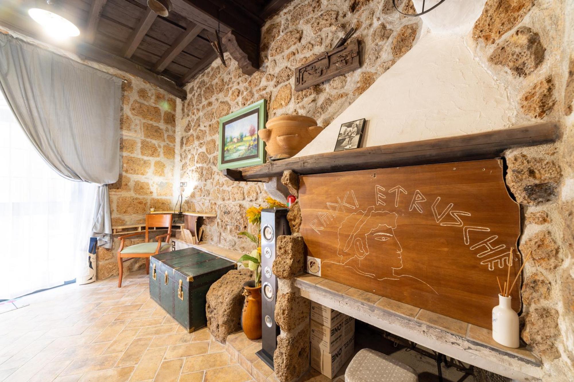 Radici Etrusche Sutri Hotel Luaran gambar